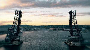 vue du pont levis de la Pinède - Port autonome de Marseille