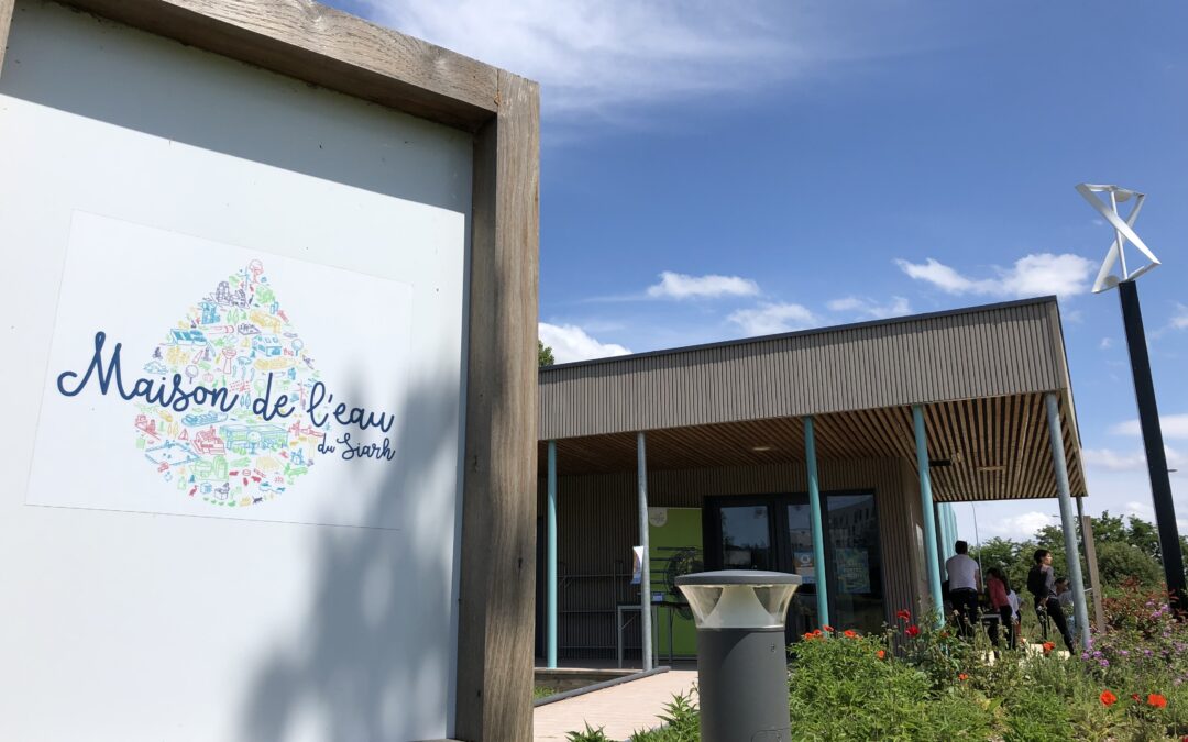 SIARH Maison de l&rsquo;eau signalétique exterieure