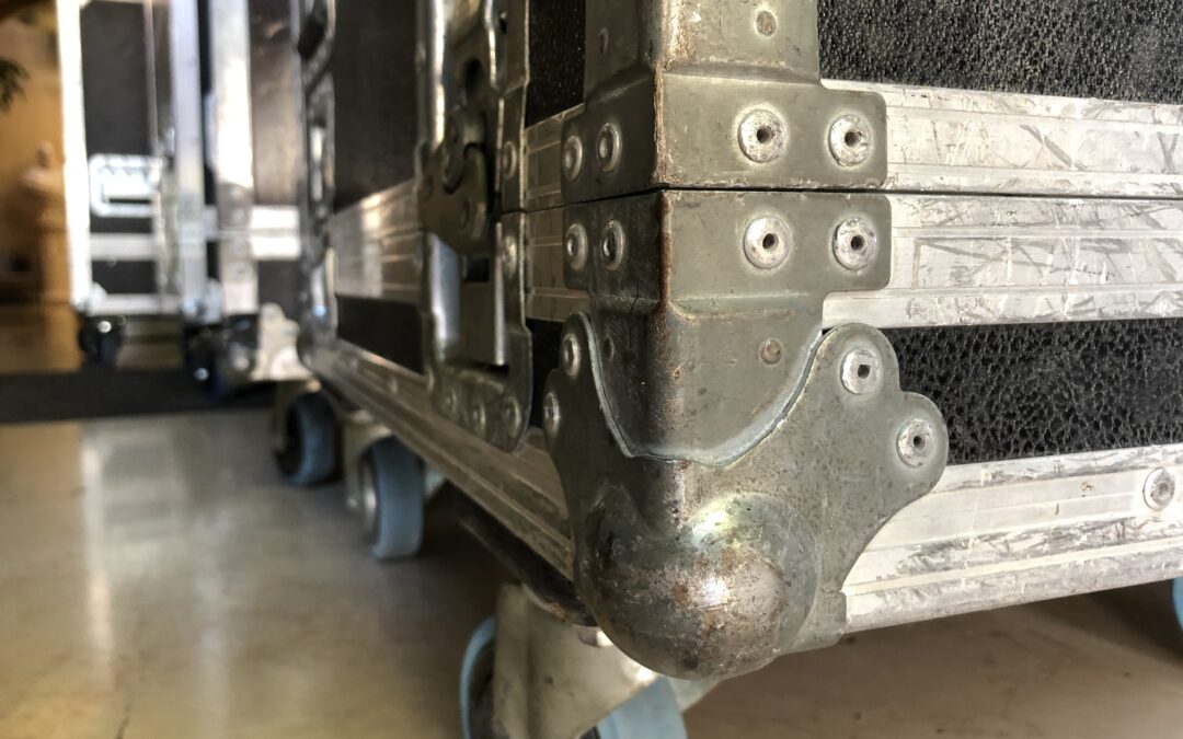 Salon de Provence Son au Balcon Flycase