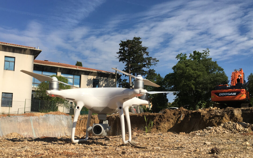 Drone aéronef DJI Phantom 4 Pro